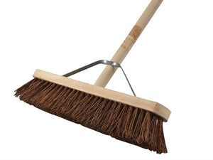 Sweeping Brush 450mm/18in Stiff Bristle Incl. Handle & Stay (FAITHFULL)