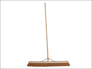 Sweeping Brush 900mm/36" Soft Coco Incl. Handle & Stay (FAITHFULL)